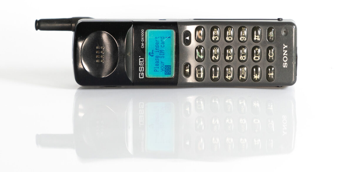 Sony CM-DX1000 Retro Phone on side